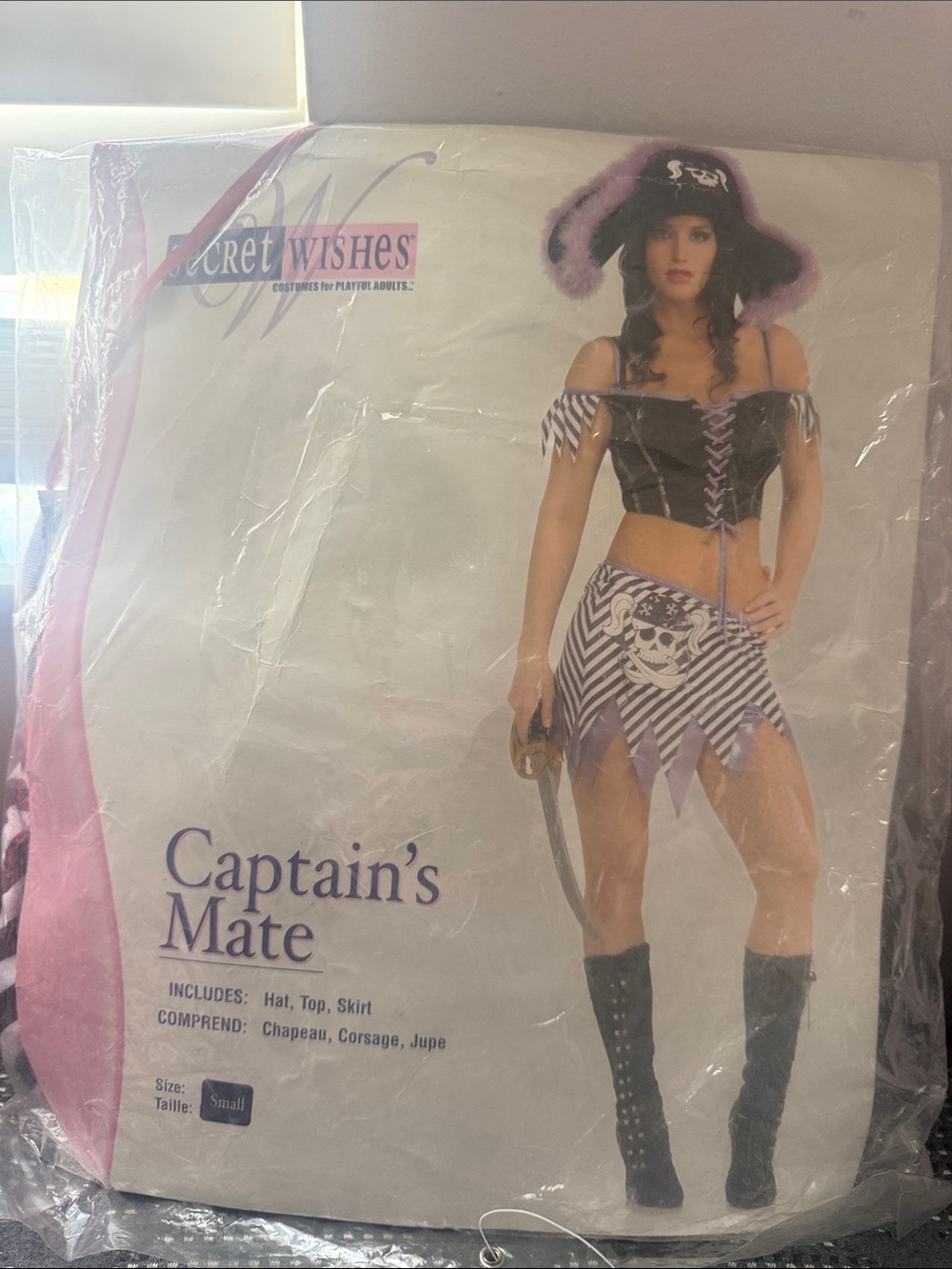Secret wishes Vintage Pirate Captain Mate Costume - Black & Purple